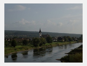 Village on the River - Blasorchester